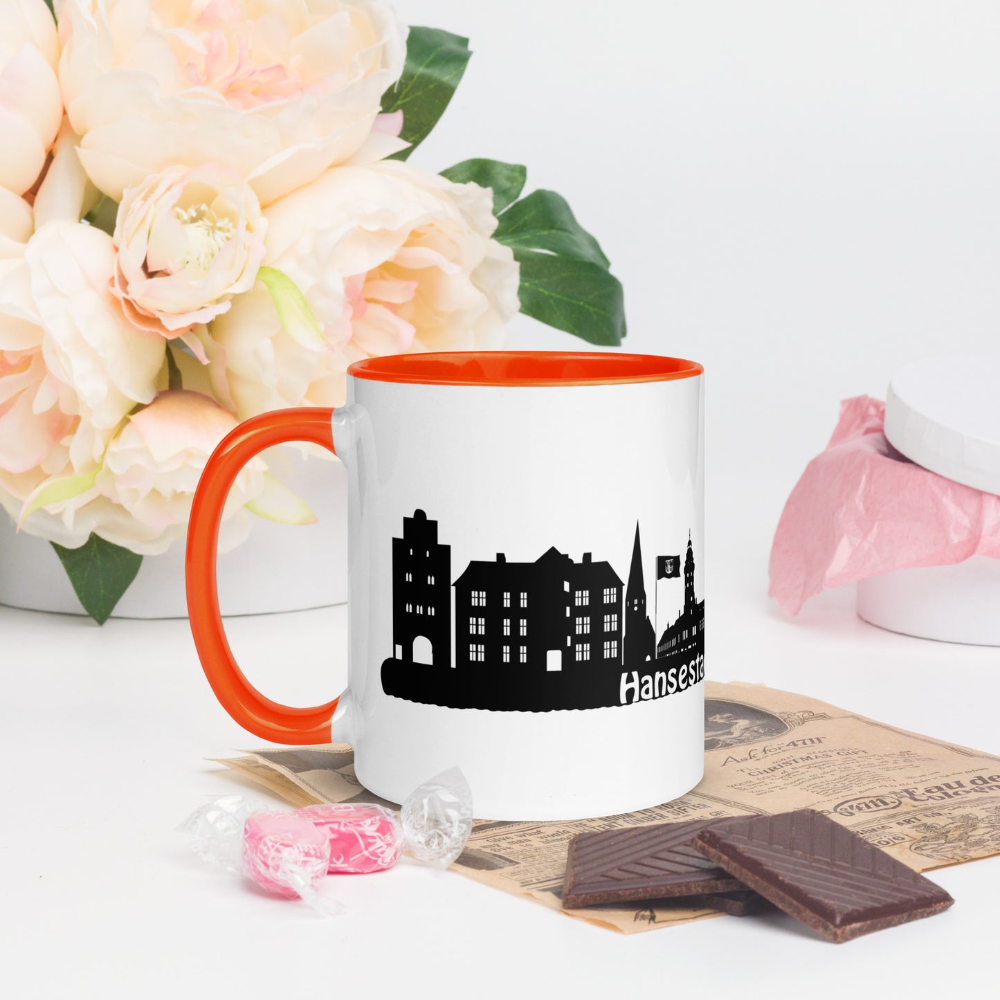 Salzwedel: Tasse mit farbiger Innenseite