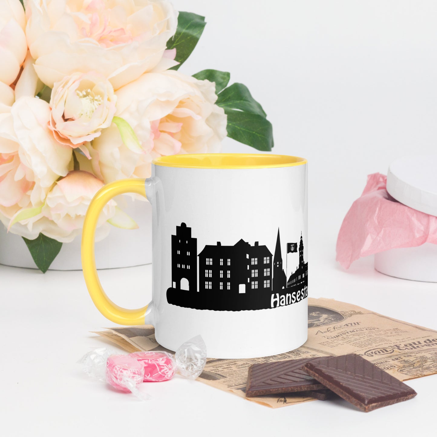 Salzwedel: Tasse mit farbiger Innenseite